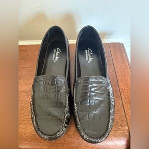 Clarks Bendables Black Faux Leather Loafers